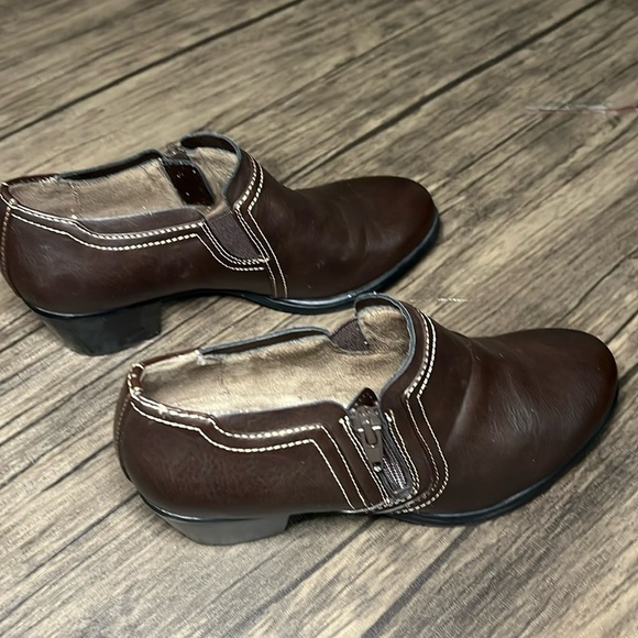 Natural Soul Boots Womens 5M Kasta Side Zip Bootie Brown Faux Leather Heels - Picture 2 of 10